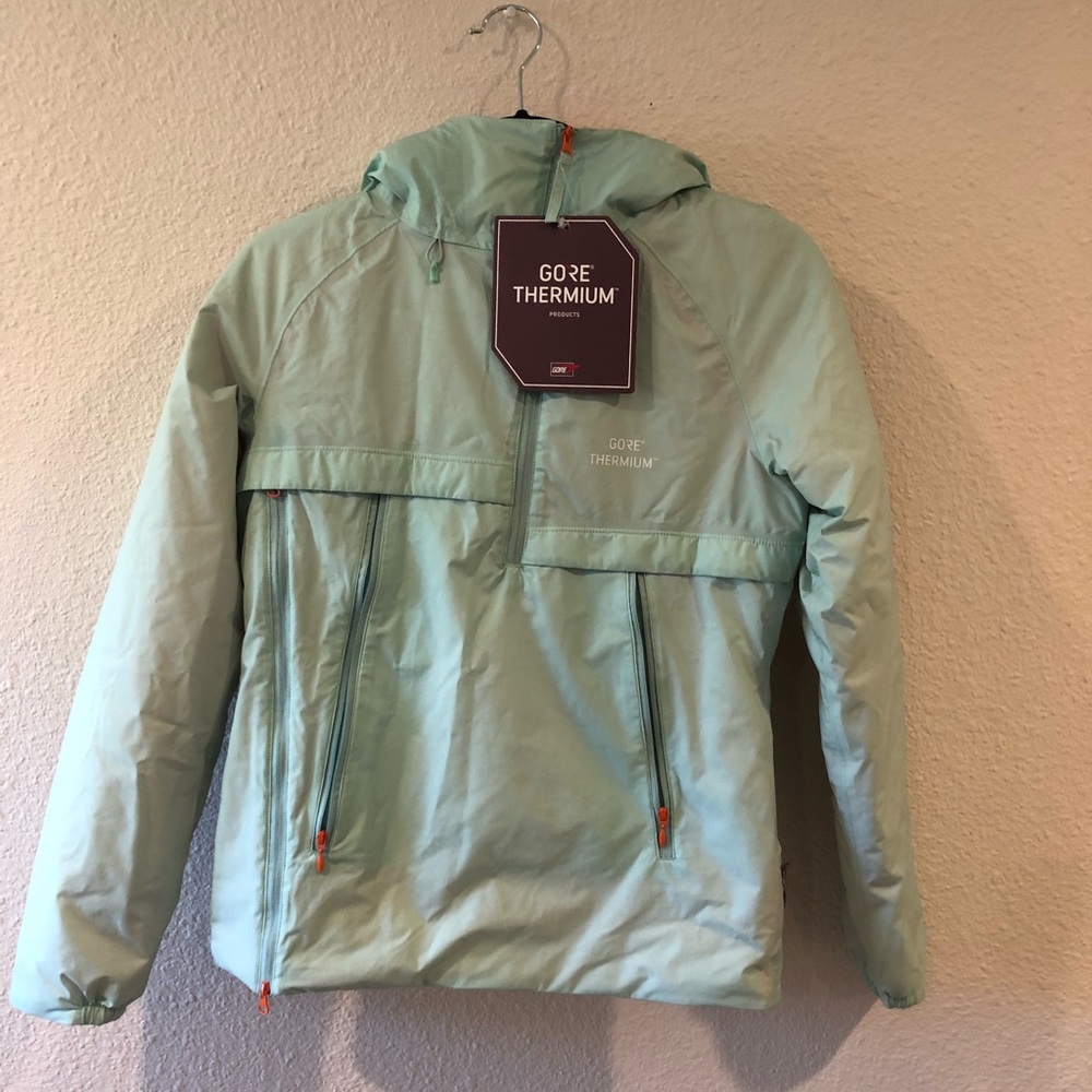 NWT Gore Thermium Jacket sz XS